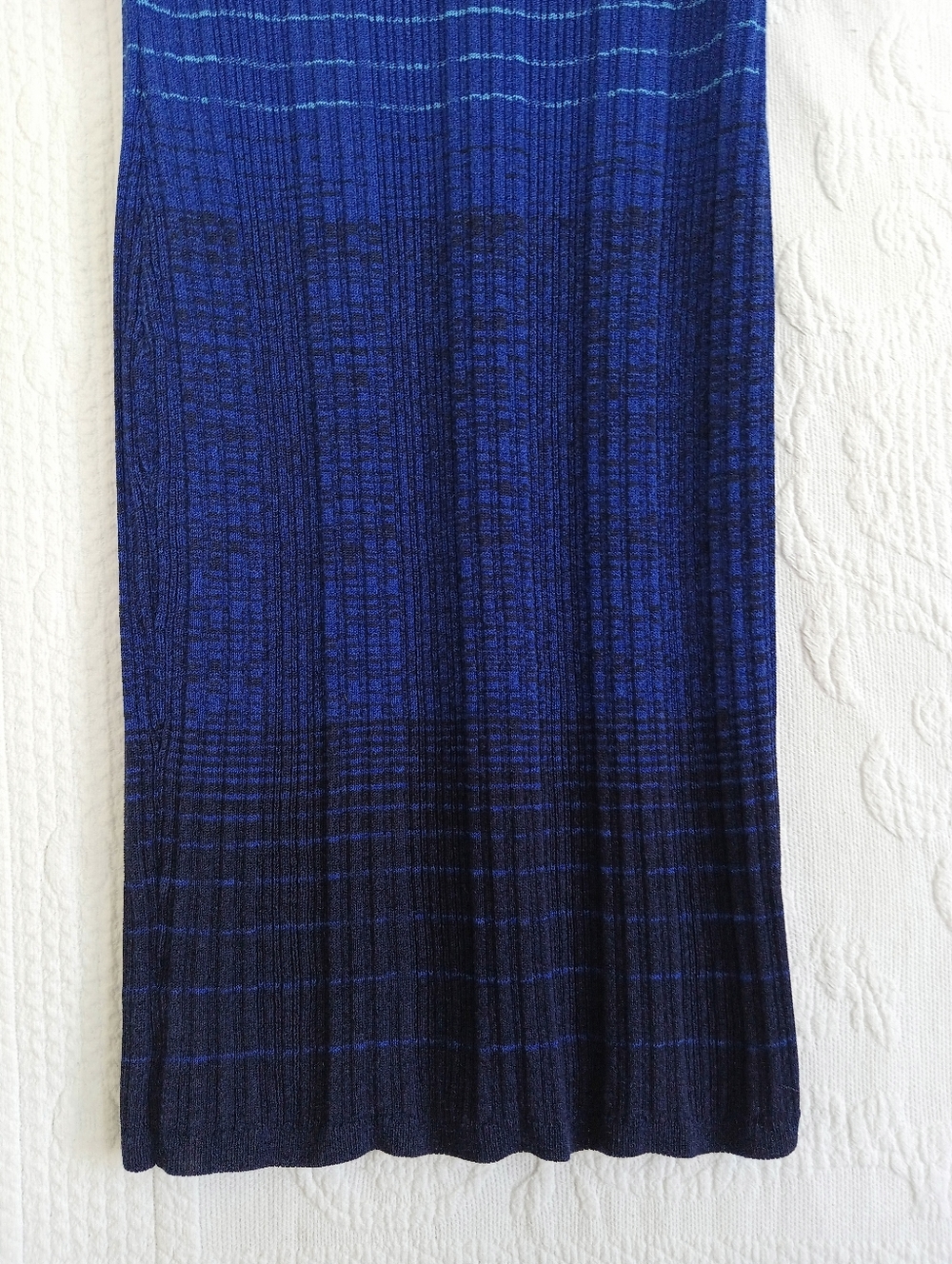 Ann Taylor Ombre Blue Knit Midi Dress Stretch Bodycon Sapphire Work Business SM - Picture 4 of 8